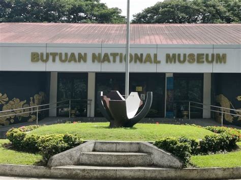 BUTUAN NATIONAL MUSEUM .